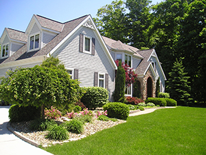 Landscapers and Lawncare Services in Clarendon Hills, IL